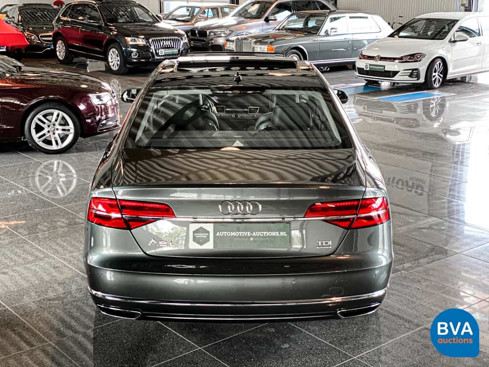 Audi A8 Lang 3.0 TDI Quattro  Pro Line+ 258pk 2015 -Org. NL-, 8-ZKK-94