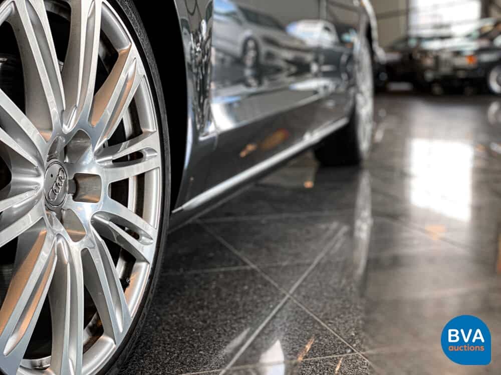 Audi A8 Lang 3.0 TDI Quattro  Pro Line+ 258pk 2015 -Org. NL-, 8-ZKK-94