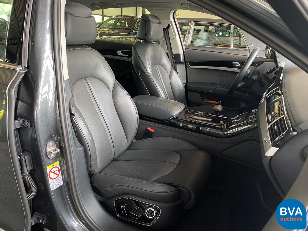 Audi A8 Lang 3.0 TDI Quattro  Pro Line+ 258pk 2015 -Org. NL-, 8-ZKK-94
