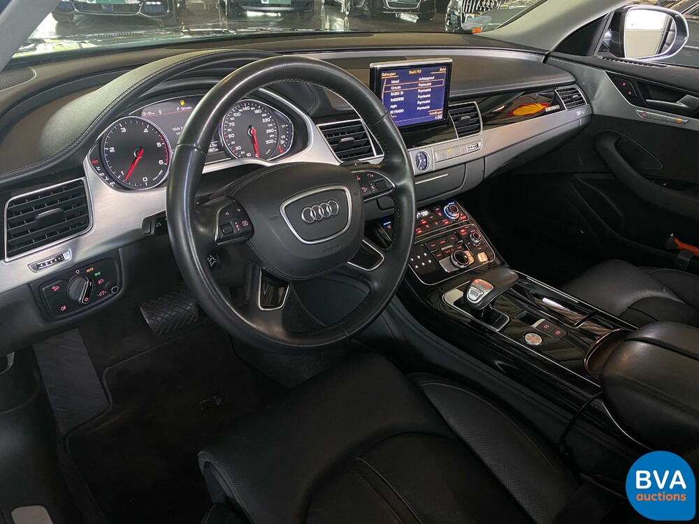 Audi A8 Lang 3.0 TDI Quattro  Pro Line+ 258pk 2015 -Org. NL-, 8-ZKK-94