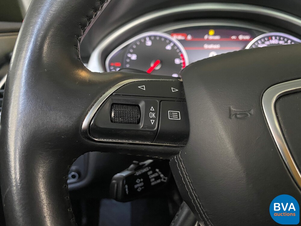 Audi A8 Lang 3.0 TDI Quattro  Pro Line+ 258pk 2015 -Org. NL-, 8-ZKK-94