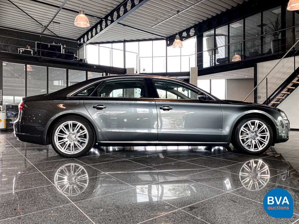 Audi A8 Lang 3.0 TDI Quattro  Pro Line+ 258pk 2015 -Org. NL-, 8-ZKK-94