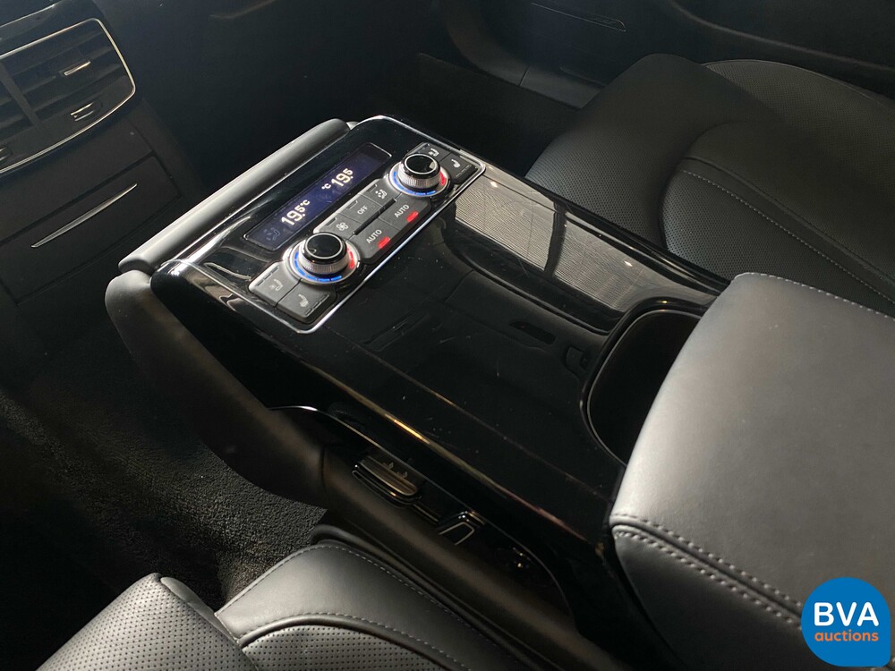 Audi A8 Lang 3.0 TDI Quattro  Pro Line+ 258pk 2015 -Org. NL-, 8-ZKK-94