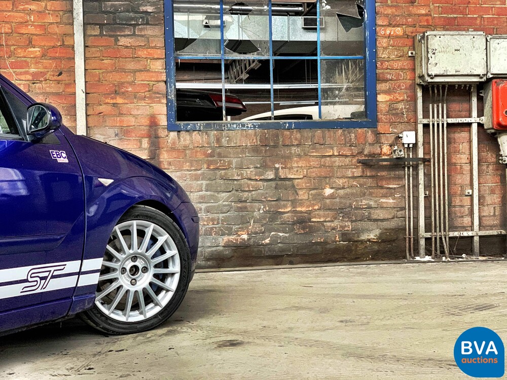 Ford Focus ST170 2.0 173pk 2002 -Original NL-, 01-JT-TV.