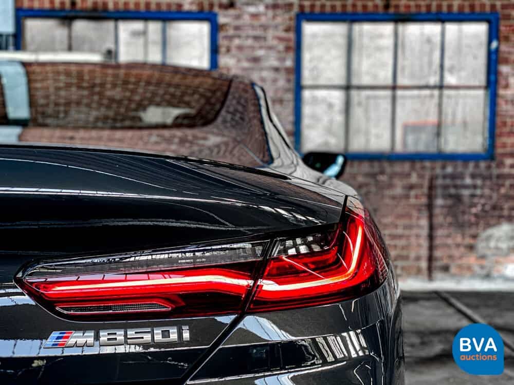 BMW 8-series M850i xDrive Coupe 530pk 2019 ORG-NL, XL-955-F.