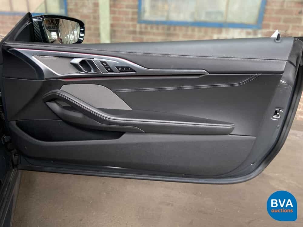 BMW 8-series M850i xDrive Coupe 530pk 2019 ORG-NL, XL-955-F.