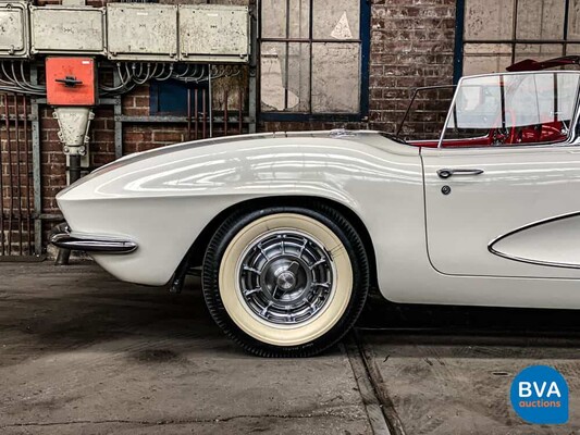 Chevrolet Corvette C1 Convertible V8 Manual 283 230hp 1961, DZ-97-56.