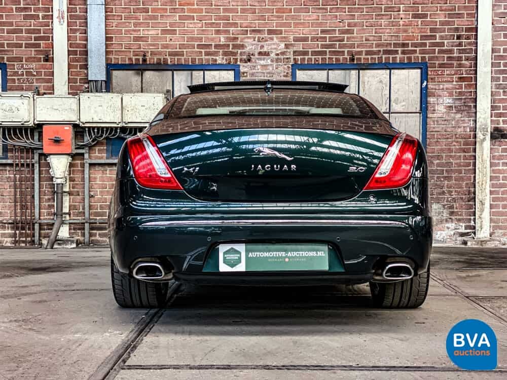 Jaguar XJ3.0 V6 AWD mit Kompressor 2013 340 PS, H-794-LX.