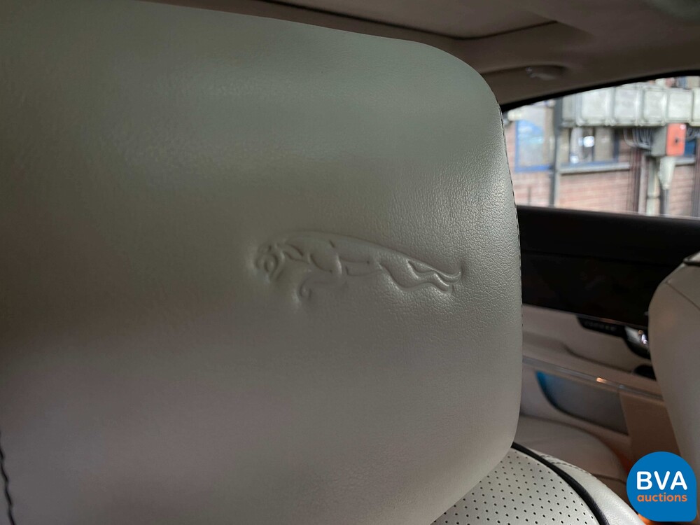 Jaguar XJ3.0 V6 AWD mit Kompressor 2013 340 PS, H-794-LX.