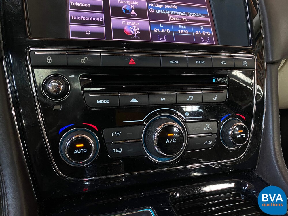 Jaguar XJ3.0 V6 AWD mit Kompressor 2013 340 PS, H-794-LX.