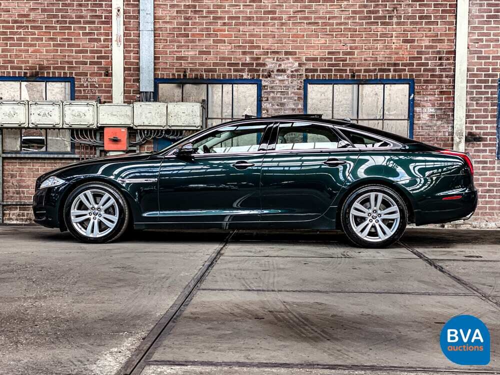 Jaguar XJ3.0 V6 AWD mit Kompressor 2013 340 PS, H-794-LX.