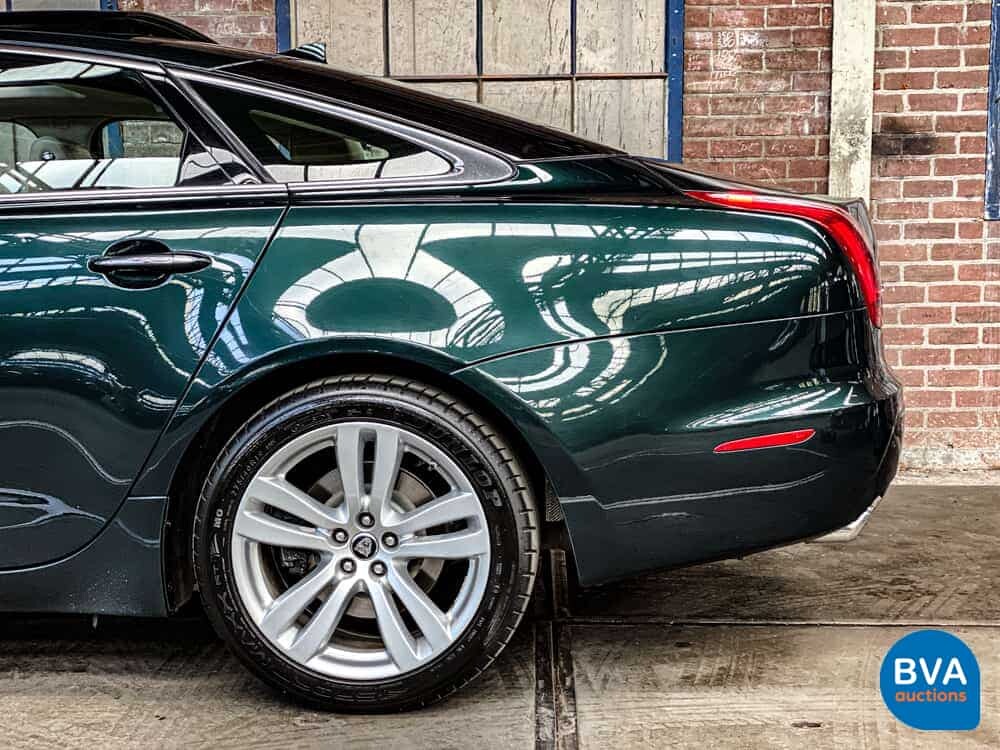 Jaguar XJ3.0 V6 AWD mit Kompressor 2013 340 PS, H-794-LX.