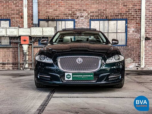 Jaguar XJ 3.0 V6 SUPERCHARGED AWD 2013 340hp, H-794-LX.