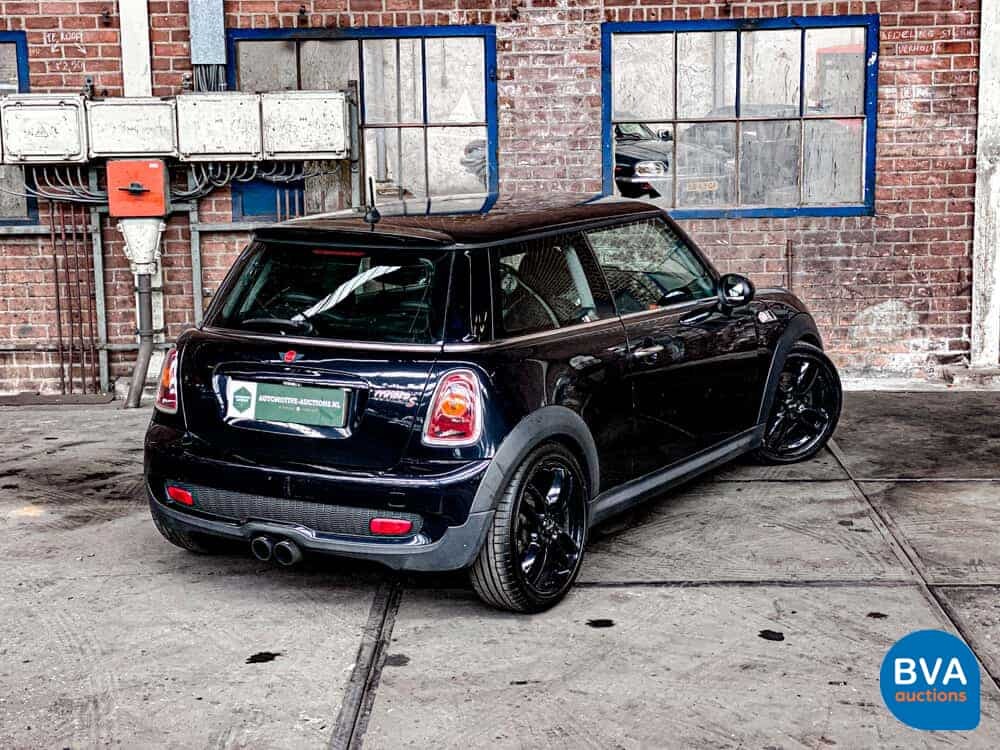Mini1.6 Cooper S 200 PS 2007, 87-RVK-9.