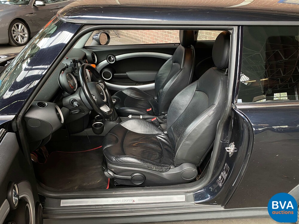 Mini1.6 Cooper S 200 PS 2007, 87-RVK-9.