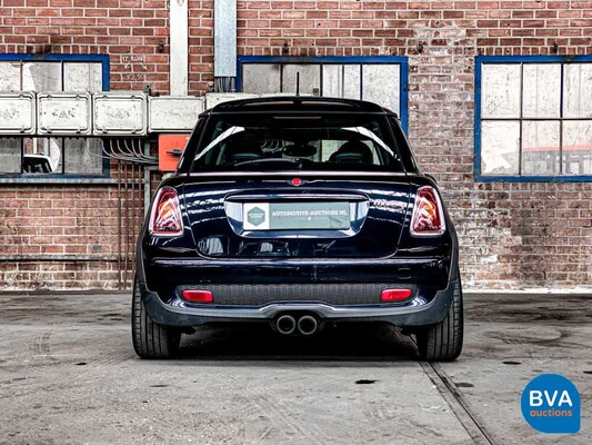 Mini 1.6 Cooper S 200hp 2007, 87-RVK-9.