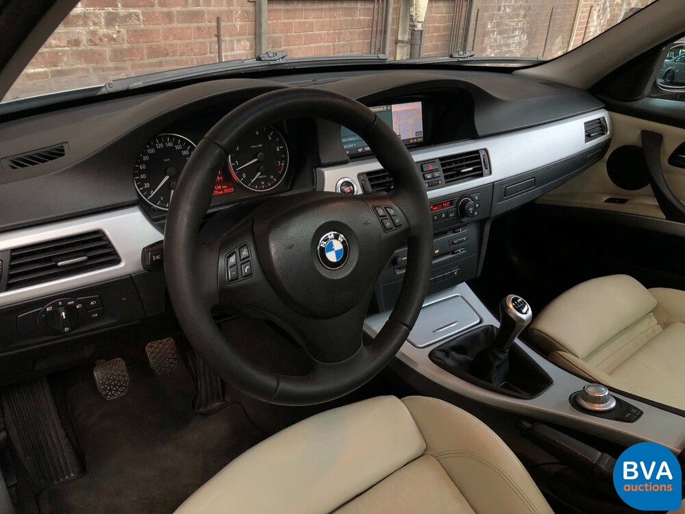 BMW 325i Touring 218hp Manual transmission! 3 Series 2005, J-599-LP.