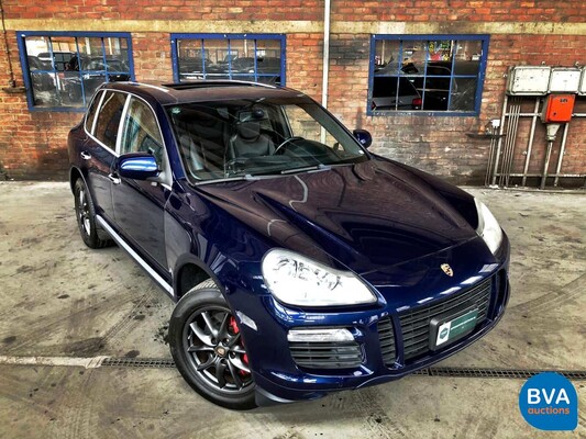 Porsche Cayenne Turbo 4.8 V8 500 PS 2007.