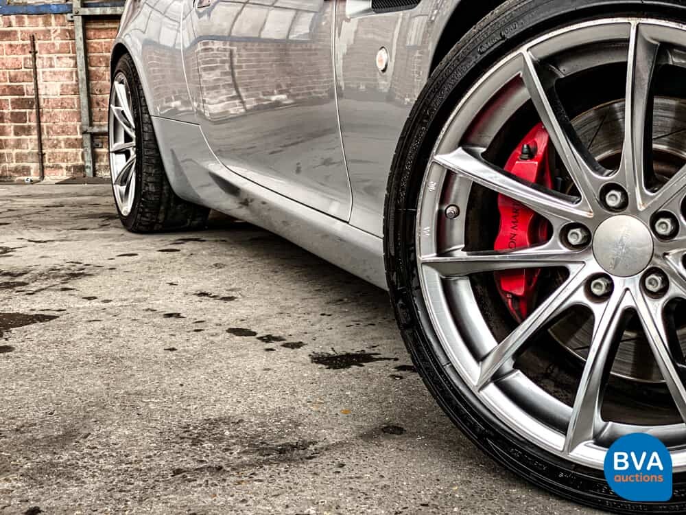 Aston Martin DB9 5.9 V12 Youngtimer 2005