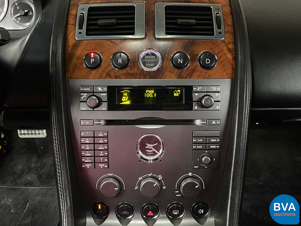 Aston Martin DB9 5.9 V12 Youngtimer 2005