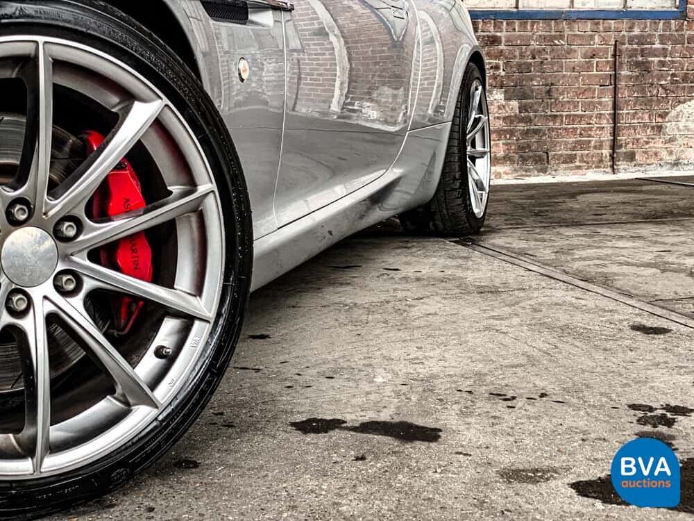 Aston Martin DB9 5.9 V12 Youngtimer 2005