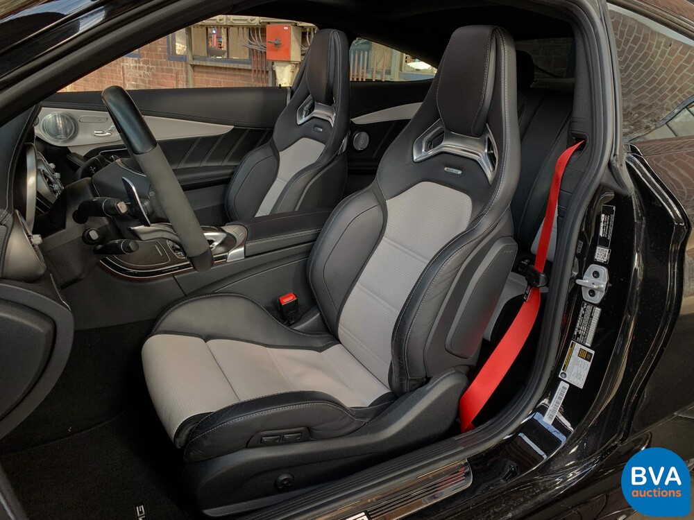 Mercedes Benz C63s AMG Coupe 4.0 V8 510hp C-Class 2017.