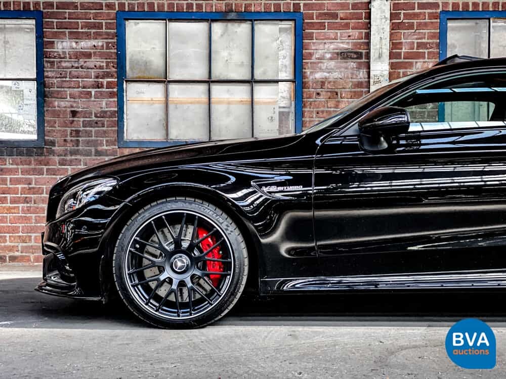 Mercedes Benz C63s AMG Coupe 4.0 V8 510hp C-Class 2017.