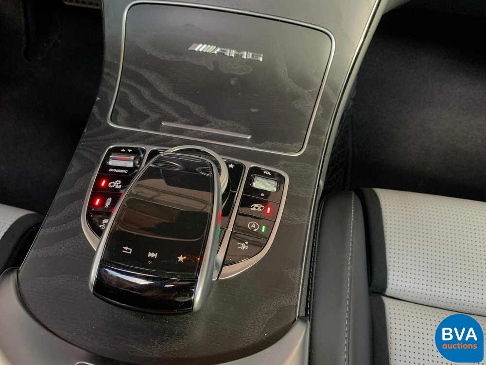 Mercedes Benz C63s AMG Coupe 4.0 V8 510hp C-Class 2017.