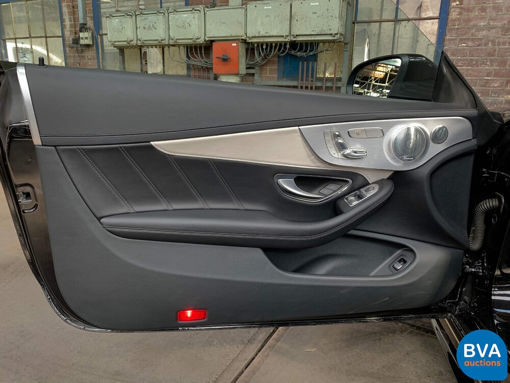 Mercedes Benz C63s AMG Coupe 4.0 V8 510hp C-Class 2017.