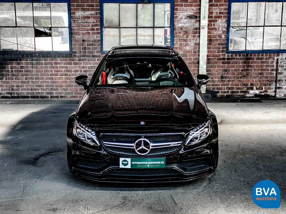 Mercedes Benz C63s AMG Coupe 4.0 V8 510hp C-Class 2017.