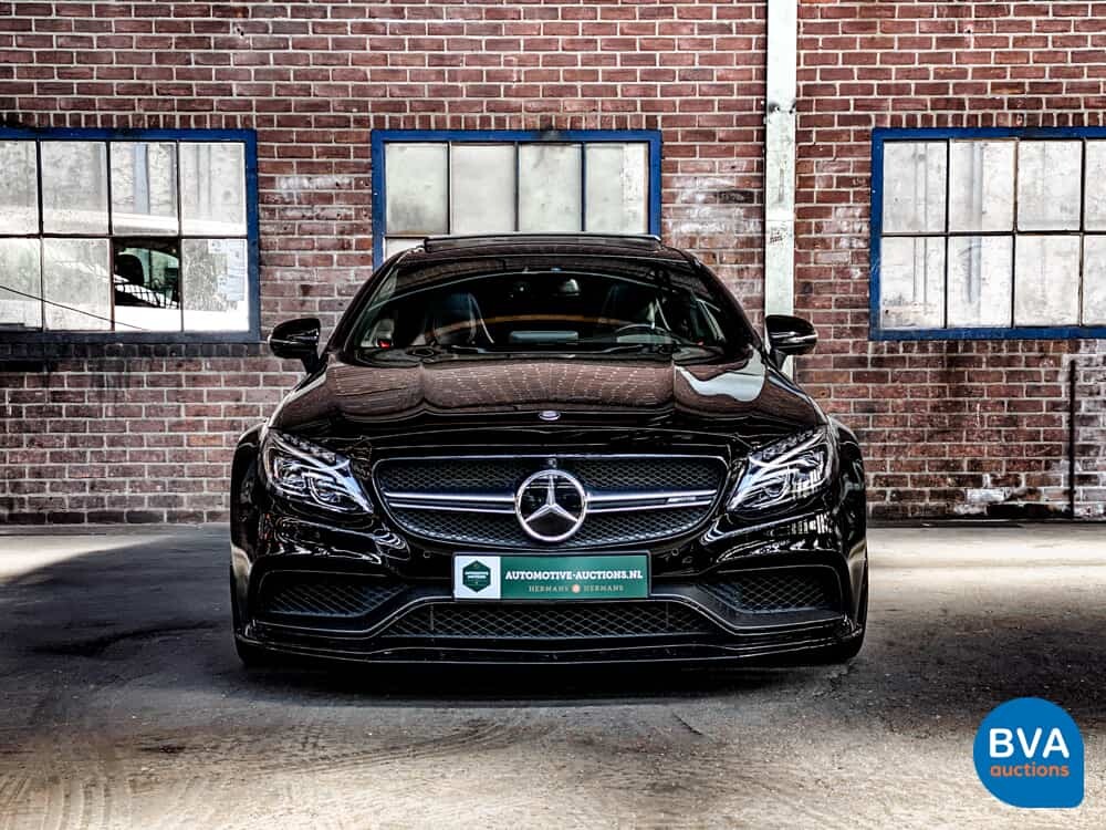 Mercedes Benz C63s AMG Coupe 4.0 V8 510hp C-Class 2017.