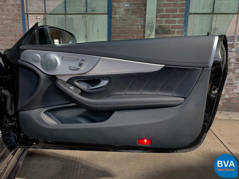 Mercedes Benz C63s AMG Coupe 4.0 V8 510hp C-Class 2017.