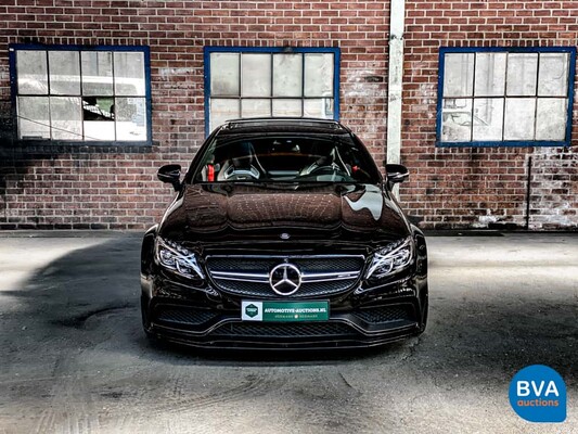 Mercedes Benz C63s AMG Coupe 4.0 V8 510hp C-Class 2017.