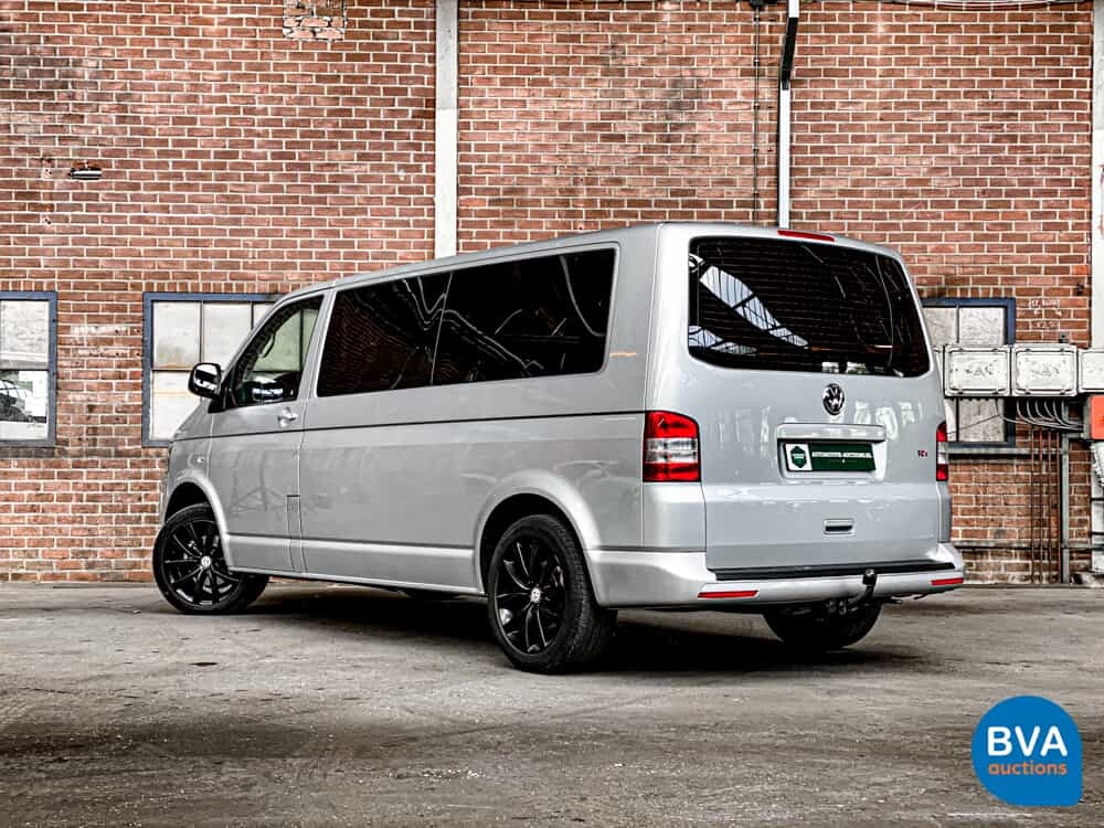 Volkswagen Transporter Rolstoel 2.0 TDI Dubbele Cabine 140pk T5 L2H1 DSG 2013, VD-977-V