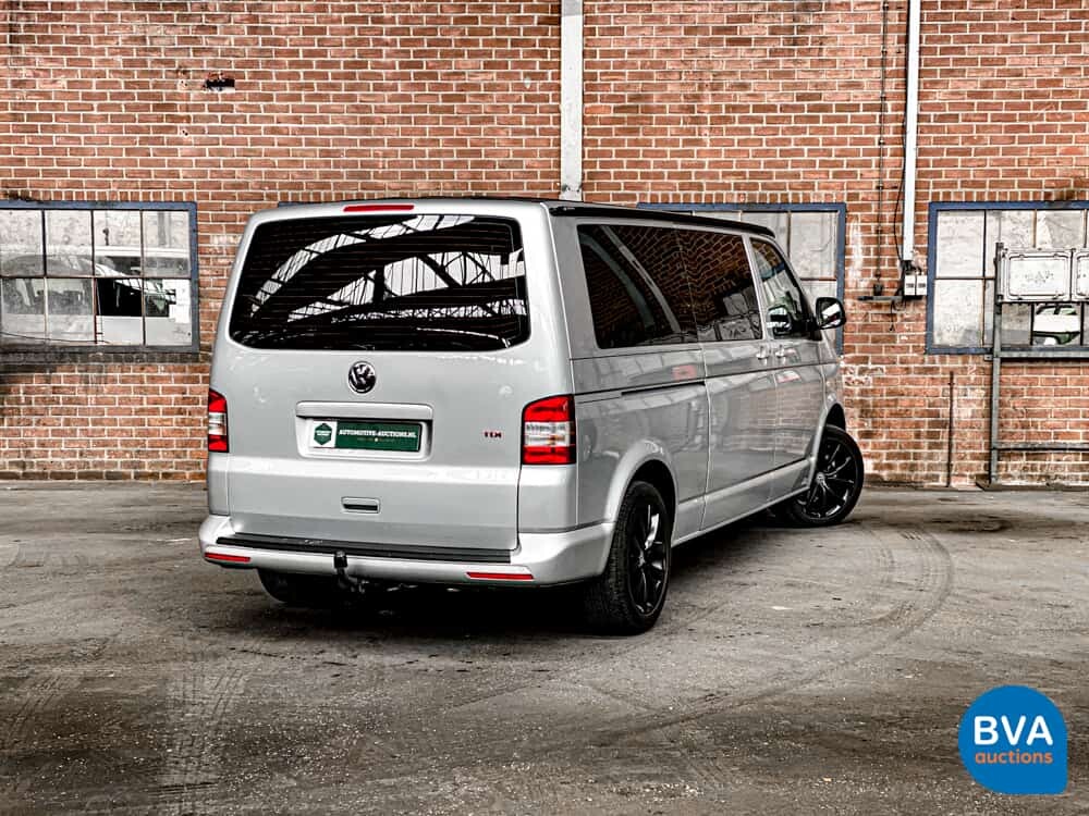 Volkswagen Transporter Rolstoel 2.0 TDI Dubbele Cabine 140pk T5 L2H1 DSG 2013, VD-977-V