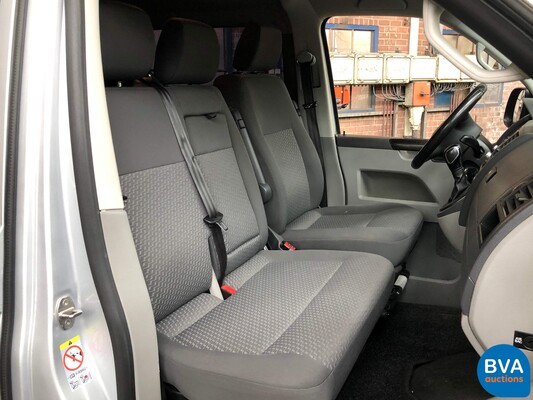 Volkswagen Transporter Wheelchair 2.0 TDI Double Cab 140hp T5 L2H1 DSG 2013, VD-977-V.