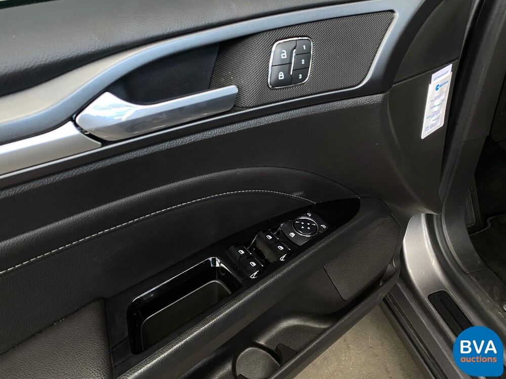 Ford Mondeo PHEV Fusion Hybrid Titanium 2014, 9-XRJ-01.