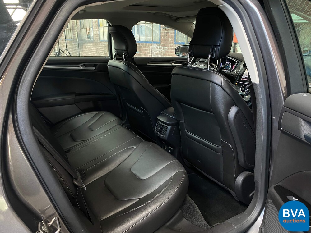 Ford Mondeo PHEV Fusion Hybrid Titanium 2014, 9-XRJ-01.