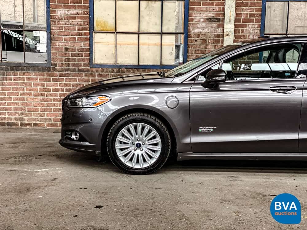 Ford Mondeo PHEV Fusion Hybrid Titanium 2014, 9-XRJ-01.