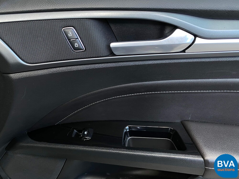 Ford Mondeo PHEV Fusion Hybrid Titanium 2014, 9-XRJ-01.