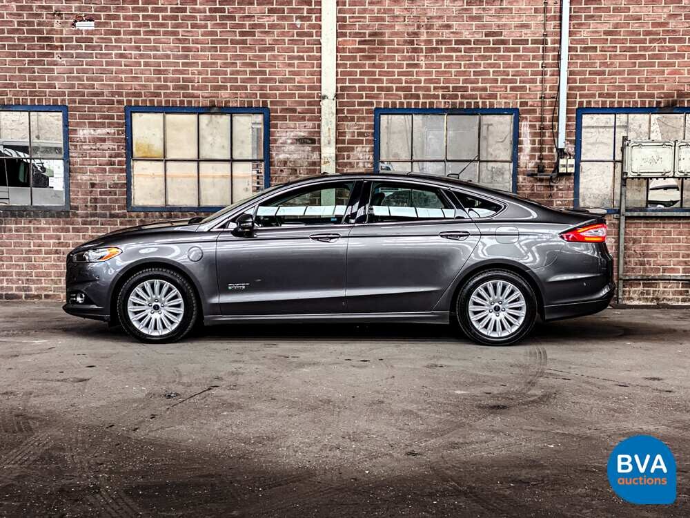 Ford Mondeo PHEV Fusion Hybrid Titanium 2014, 9-XRJ-01.