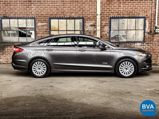 Ford Mondeo PHEV Fusion Hybrid Titanium 2014, 9-XRJ-01.