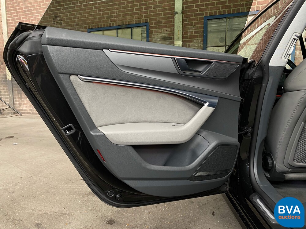 Audi A7 Sportback 55 TFSI 340pk Quattro 2019-MY, NL registration.