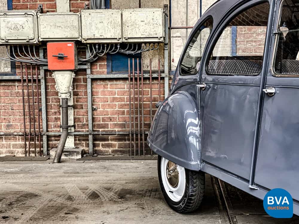 Citroen 2CV 44hp Duck 1984, KT-61-LX.