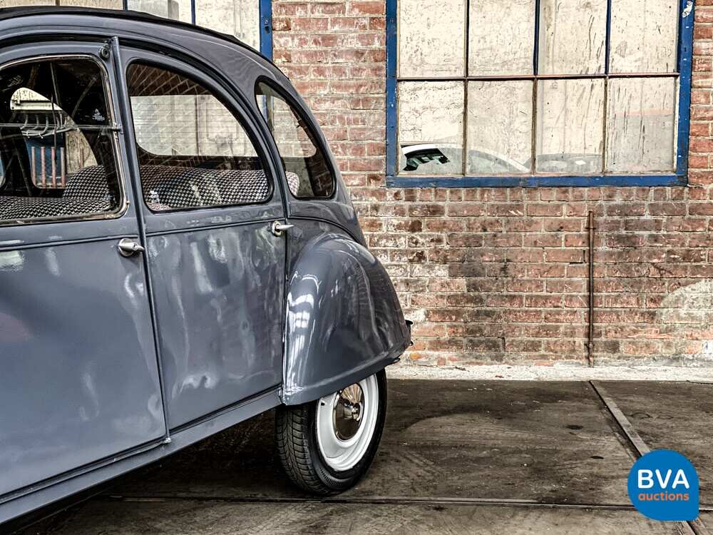 Citroen 2CV 44hp Duck 1984, KT-61-LX.