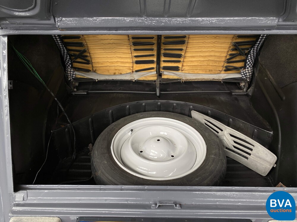 Citroen 2CV 44hp Duck 1984, KT-61-LX.