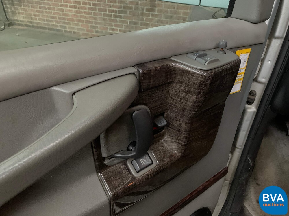 Chevrolet Express Explorer Camper Van 273hp 2003, 91-BS-JK.