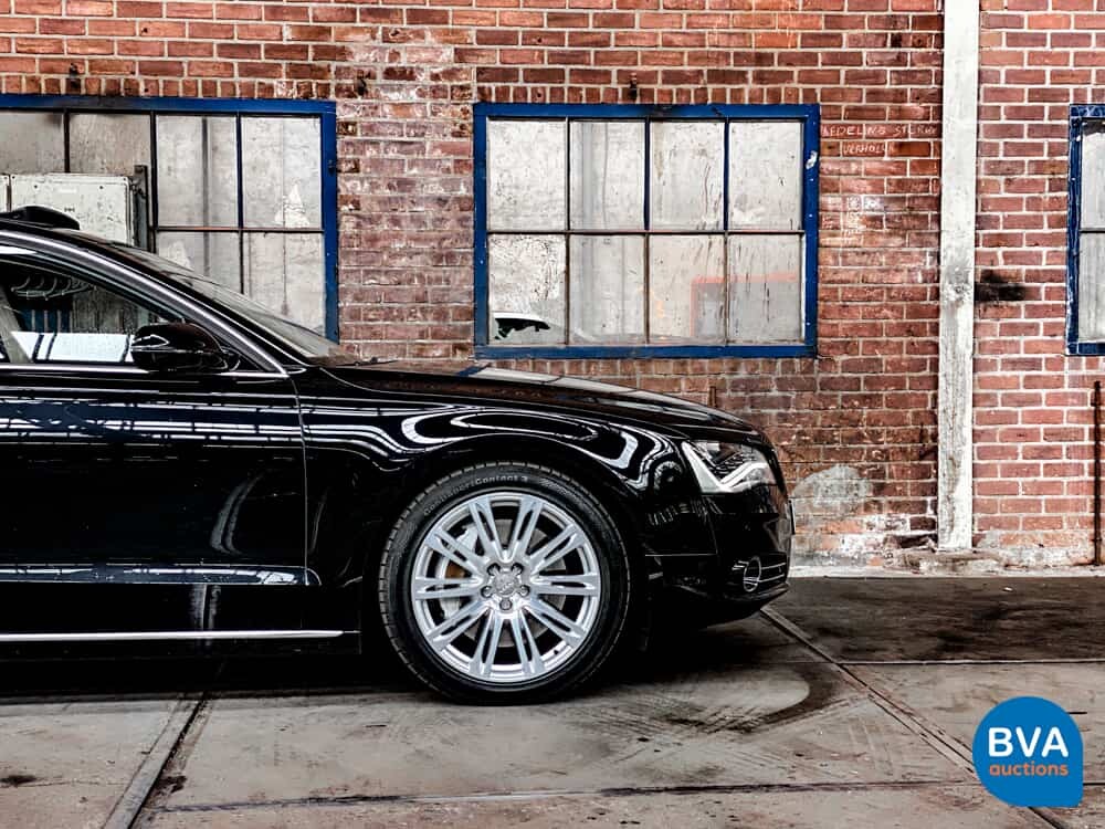 Audi A8 Limousine 4.2 TDI Quattro Stretched Long - 1 or 2-351hp 2013, 52-ZVN-4.
