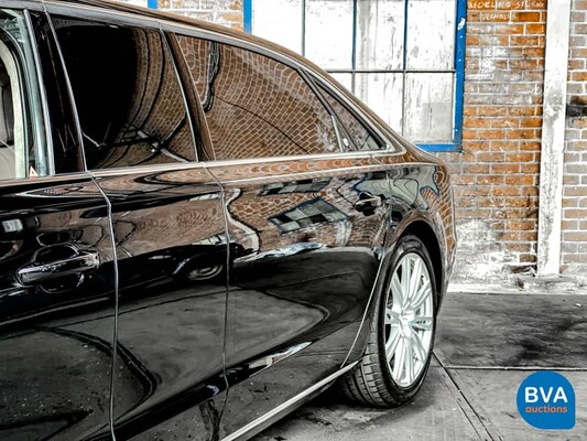 Audi A8 Limousine 4.2 TDI Quattro Stretched Long - 1 or 2-351hp 2013, 52-ZVN-4.