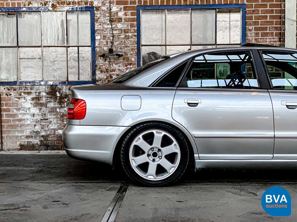 Audi S4 2.7 V6 Quattro Biturbo 265hp 2002.